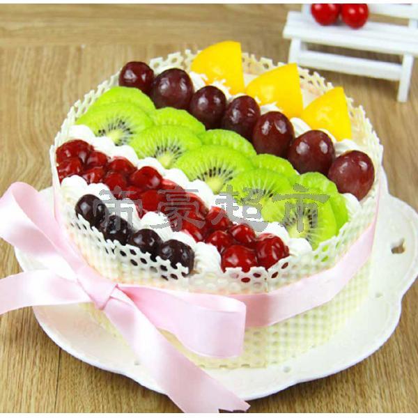 Luxury Fruit Cream Cake