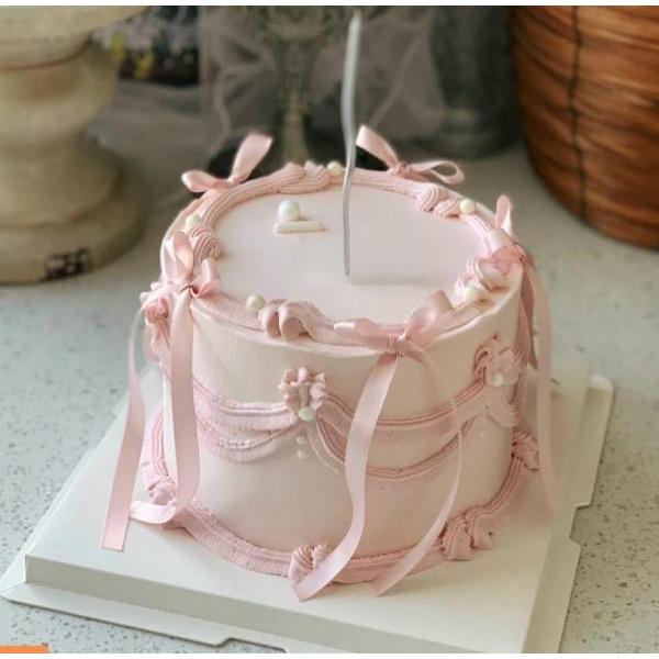 Pink lady cream cake  